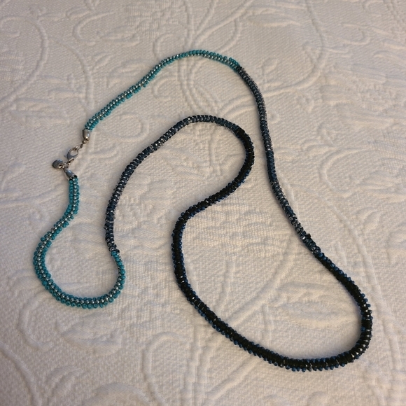 ⭐️40% Off⭐️ Loft Long Blue Beaded Ball Chain Necklace - Picture 2 of 10